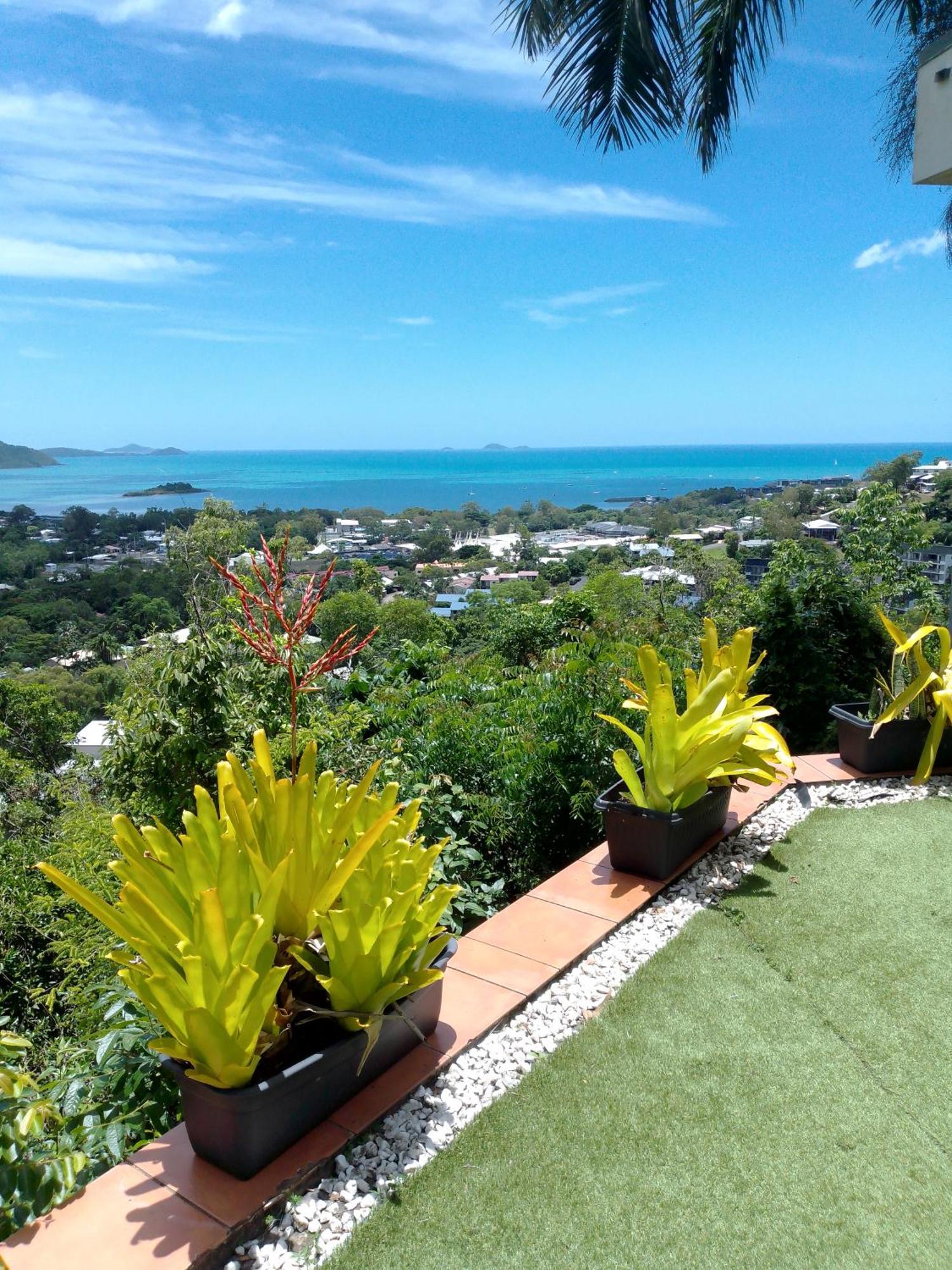 Yachtsmans Paradise, Whitsundays Hotel Airlie Beach Exterior photo